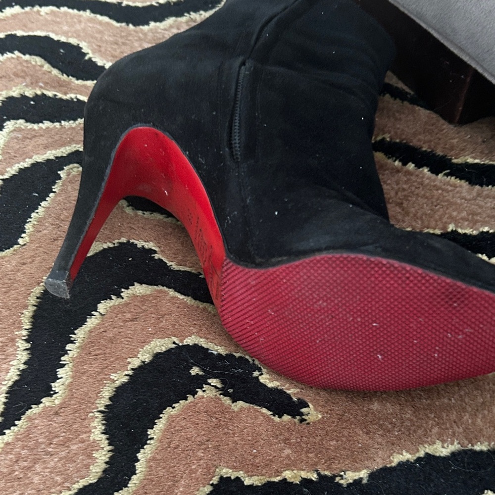 Christian Louboutin Black Heeled Boots - Picture 4 of 9